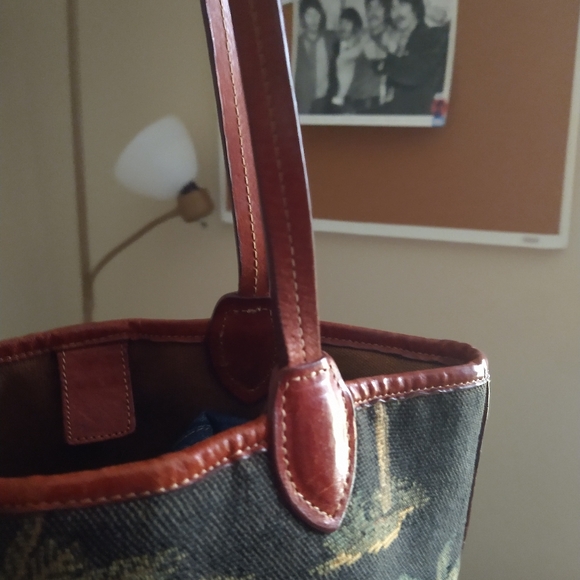Tommy Bahamas shoulder bag - Picture 5 of 8